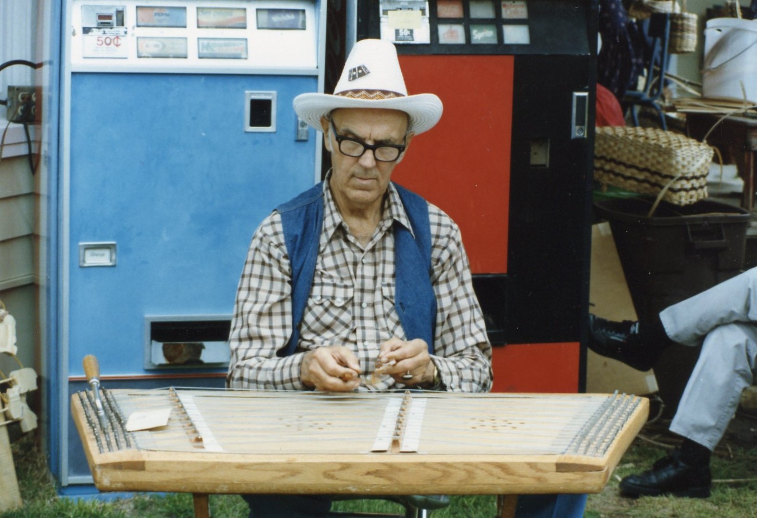 Al Jacobs Dulcimer Mtn View AR 1991